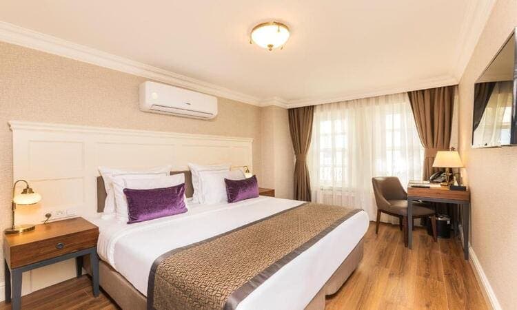 Deluxe Çift Kişilik Oda