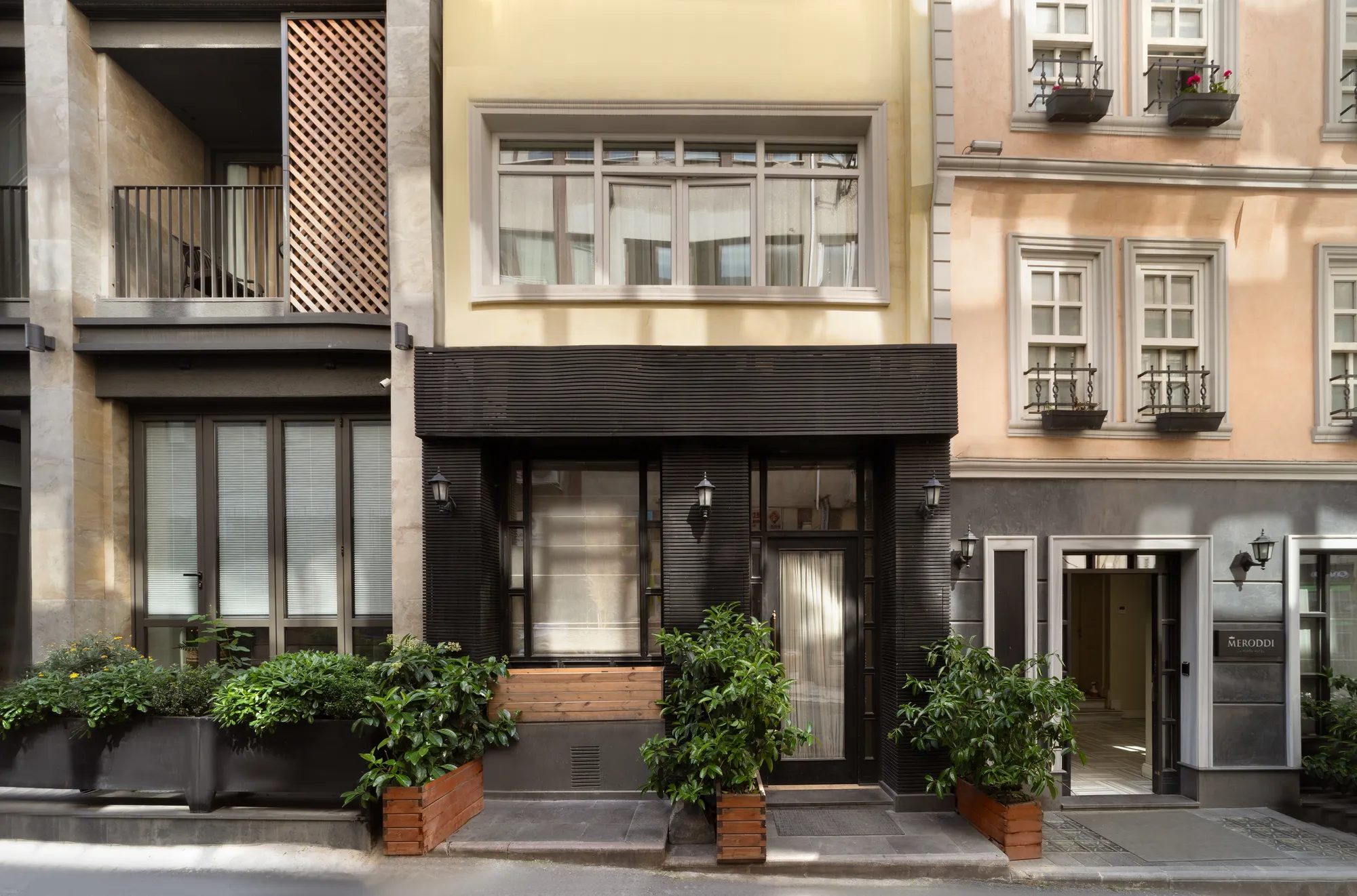Story image 9