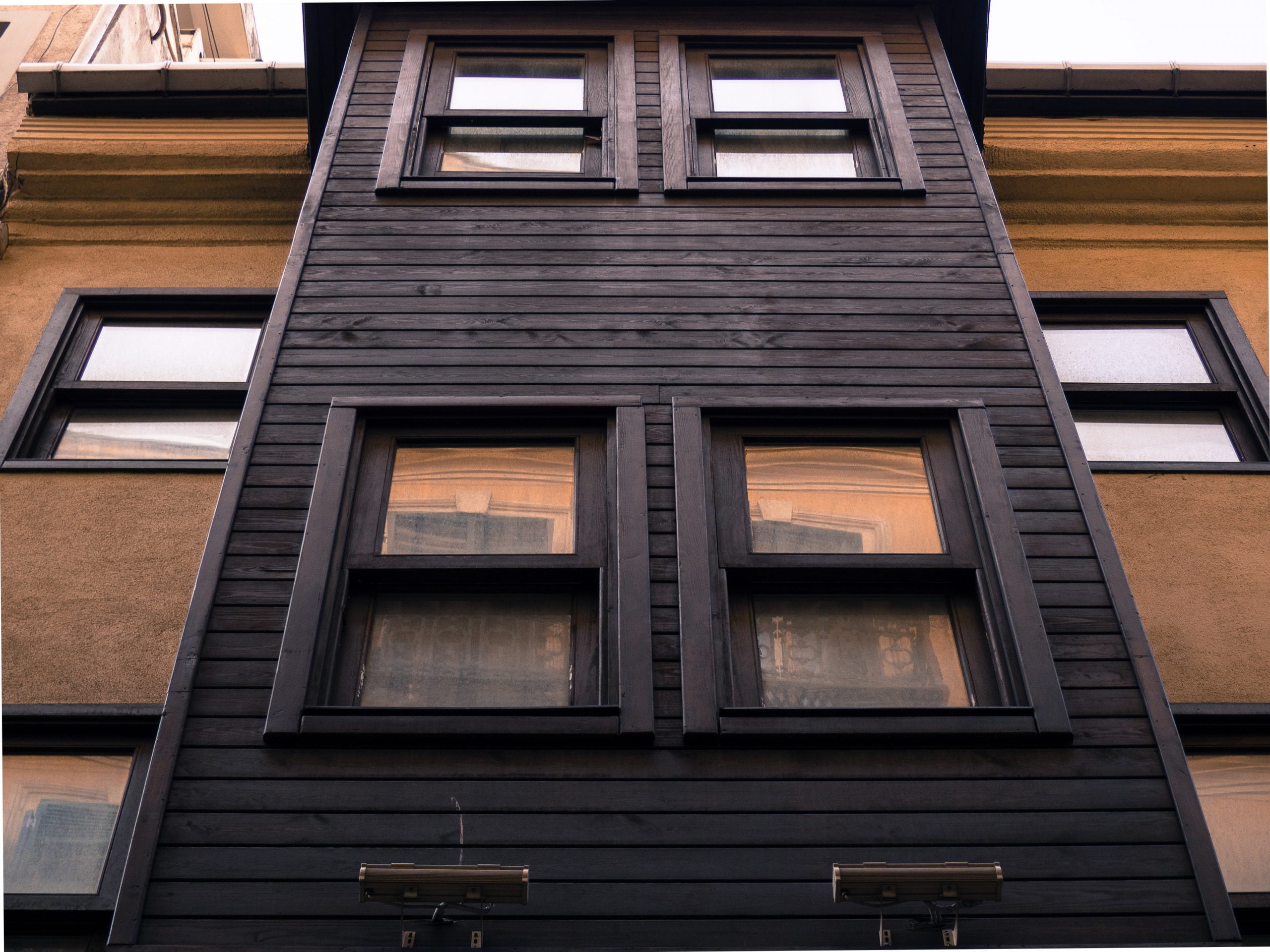 meroddi galata mansion